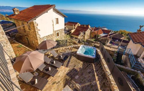 Villa Zora with hot tub, Mošćenička Draga - Obrš