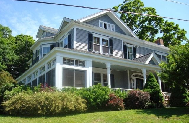 'Village View'- Elegant, Comfortable, Historic Home in Downtown Lenox