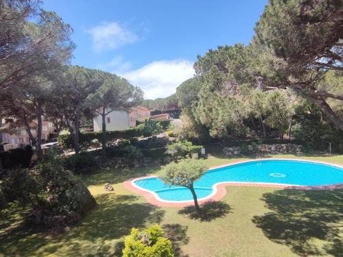 VILLAS COSETTE CAMI DE LES PENYES Con piscina y wifi en Sant Feliu de Guíxols - ES-209-80