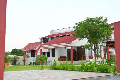Vizata Hotel And Resort