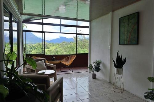 Volcano & Lake Arenal View Suite with Soaking tub
