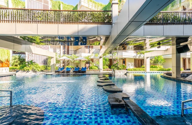 VOUK Hotel & Suites