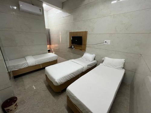 Vrajvashi-Home Stay
