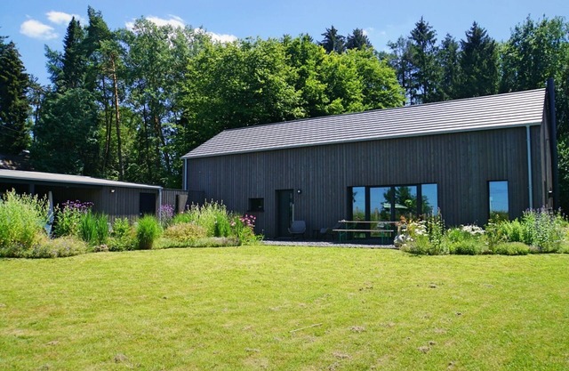 Wäller Haus - Design home with fireplace & private fenced garden