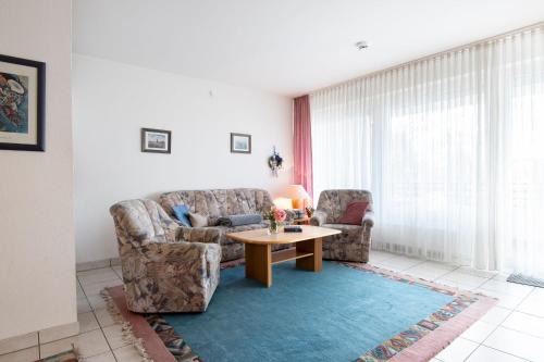 Waldstraße 2 Wohnung 12