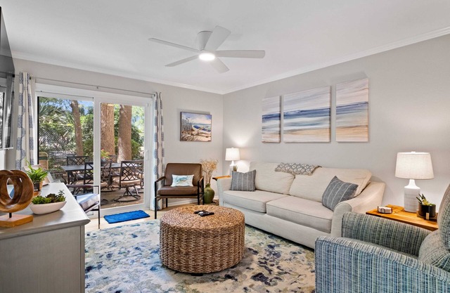 Walk to Beach King Bed Dog-friendly Pool Grill Updated