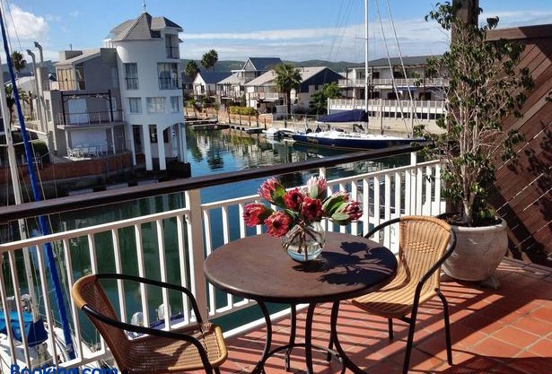 Waterfront 15 Quay West
