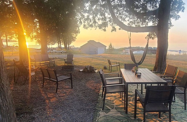 Waterfront Cottage Nestled in Picturesque Setting, Gills Rock