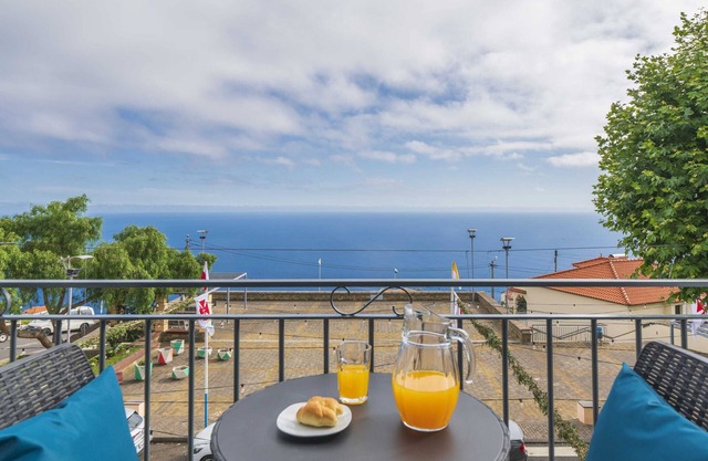 West of the Island - Intelsol Calheta Apartments I