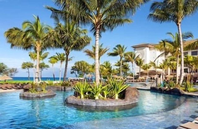 Westin Nanea Ocean Villas Resort & Spa, Hot Tub!