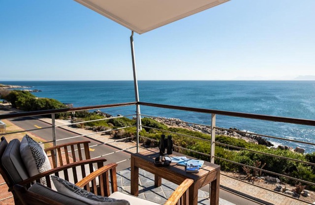 Whalesong Lodge