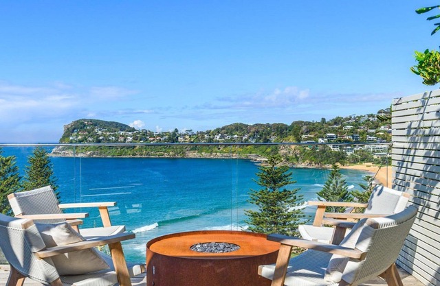 WHALEY by Palm Beach Holiday Rentals