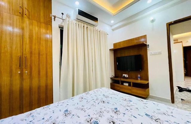 Where Luxury Meets Convenience.