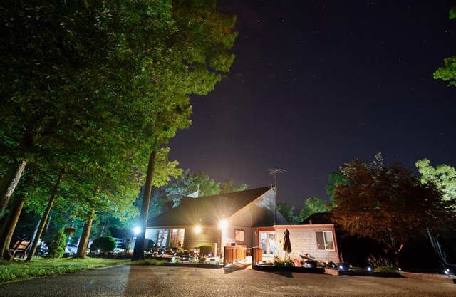 Williamsburg Camping Resort Two Bedroom Cabin 2