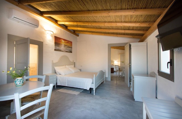 Windows on Porta Carrese - Room 9