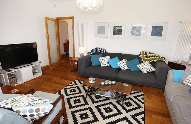 Windy Ridge - Three Bedroom House, Sleeps 6