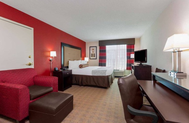 Wingate by Wyndham - Macon