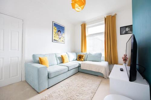 Winslow House- Close To Coop Etihad & Free Parking