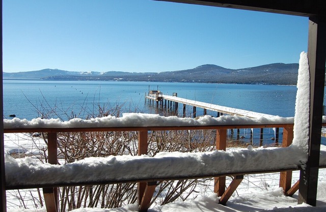 Winter Retreat-Lakefront home-Ski -Northstar, Incline, Views, Amazing Location!