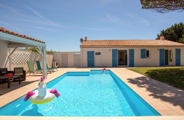Wonderful private villa for 6 people with private pool, WIFI, TV and terrace