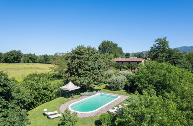 Wonderful private villa with private pool, WIFI, TV, patio, pets allowed and panoramic view