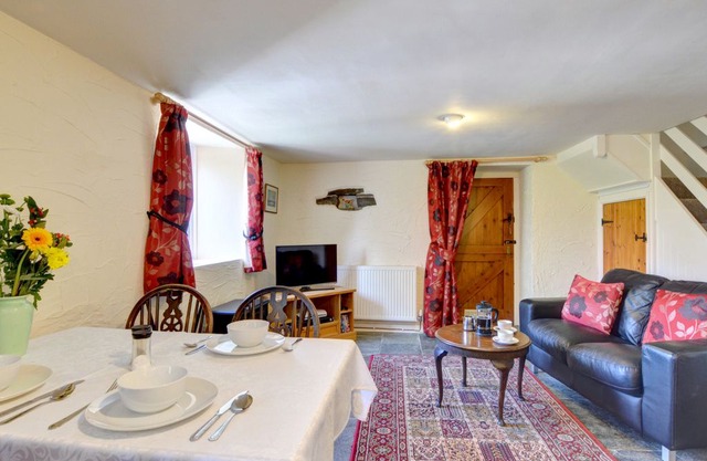 Wye Retreat - One Bedroom House, Sleeps 3