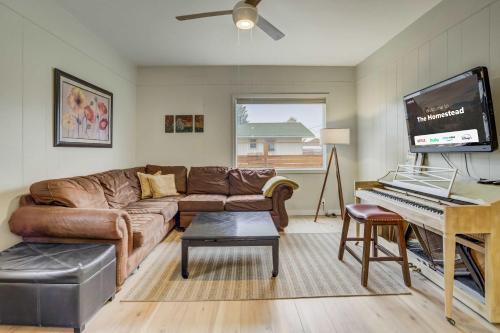 Yale Yard Stylish Escape with Scenic Views