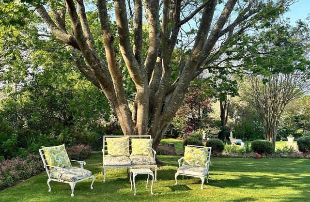 Your Country Escape Awaits