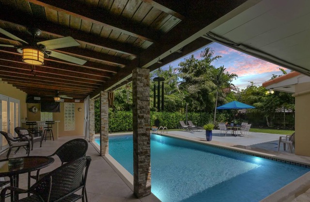 Your paradise in the heart of Coral Gables Miami, your home away from home.