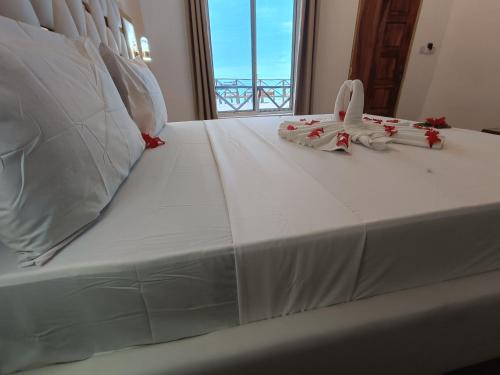 Zanzi beach hotel