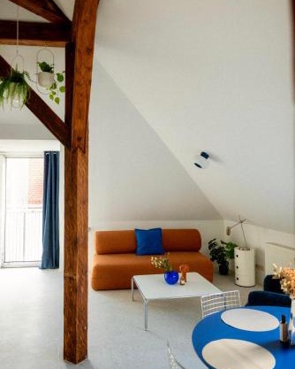 Zentrales Design-Apartment im Zentrum mit Schlossbergblick