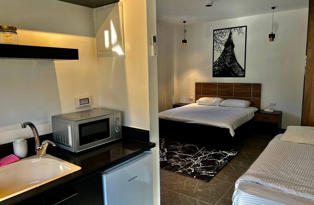 ZOZO Guesthouse