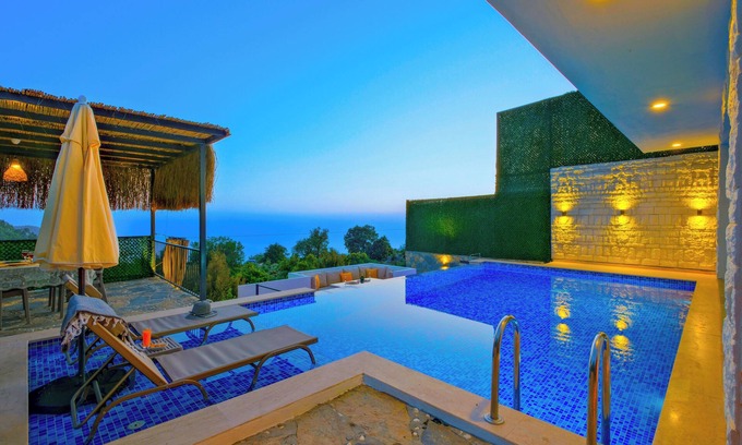 Karaagac Villa | Özel Korunaklı Müstakil Havuzlu Villa