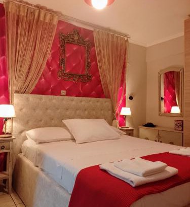 Flogita Apartment | Ολόκληρο διαμέρισμα Lux fully equipped apt dora comfortable holidays on the beach 50m