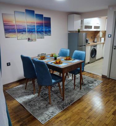 Burgas Center Apartment | Апартамент ДЕСИ