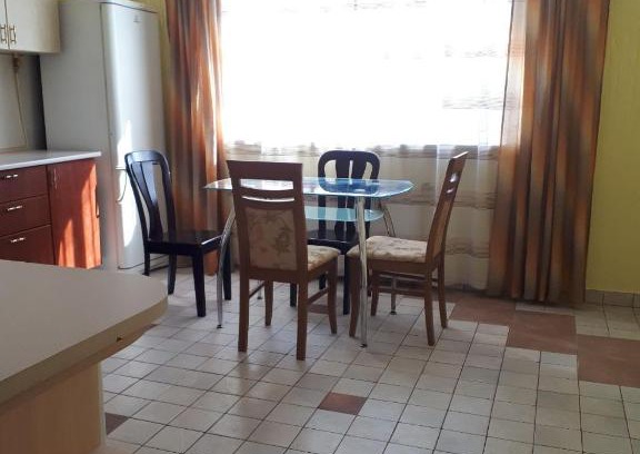 Odessa Apartment | Великі апартаменти в Авторському котеджі