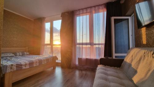 Pozniaky Apartment | Видові Апартаменти Перший будинок від метро