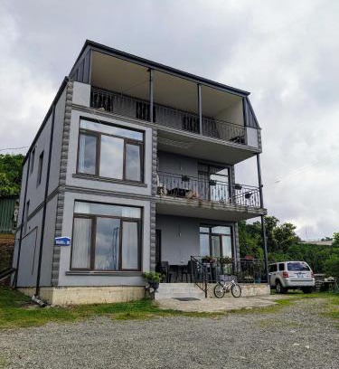 Khelvachauri House | Гостевой дом с красивым панорамой на город