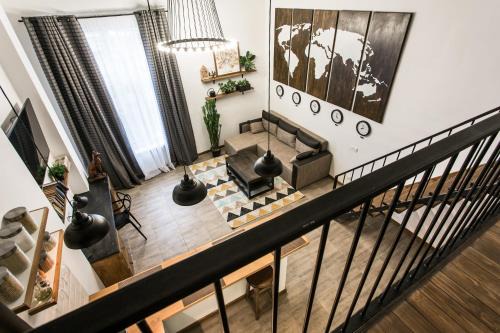 Odessa Apartment | Дві незалежні квартири поряд загалом для 8 гостей, КЛ