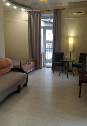 Odessa City Center Apartment | Квартира в центре Торговая 6