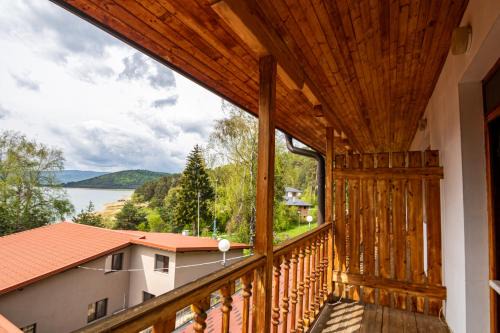 Rakitovo Hotel | Комплекс Родопска среща - Къщи и Апартаменти