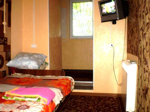 Mykolaiv Apartment | МИНИ СТУДИЯ, пр.Центральный, 148, в/у, WI-FI, 1 диван, 1/9,