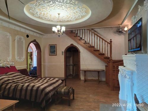 Krivoy Rog Apartment | Приватний Будинок з Каміном, у Центрі Міста , вул Стрєльцова, 21