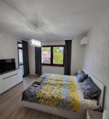 Sliven Apartment | Студио Ава 2