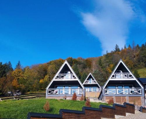 Roztoky Ski Chalet | ТК Карпатські шале
