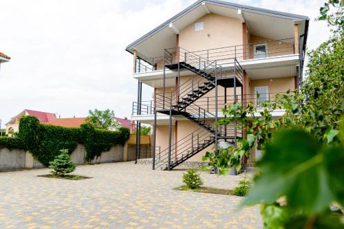 Chornomorsk Hotel | Эдем 3