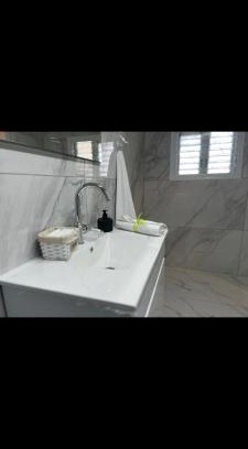 Haifa Apartment | בקתה ביער