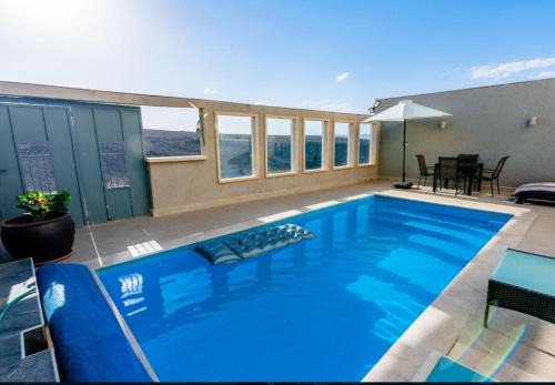 Arad Apartment | המקום של עופרי - Ofri's place