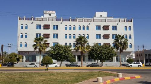 Al Wajh Apartment | الركائز الهندسية للشقق المخدومة