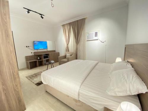 Tabuk Hotel | بلانس للوحدات المفروشة